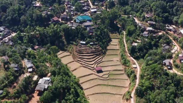 Ban Huai Hom Cristandade, aldeia na selva e vale em Mae Hong Son, Tailândia — Vídeo de Stock