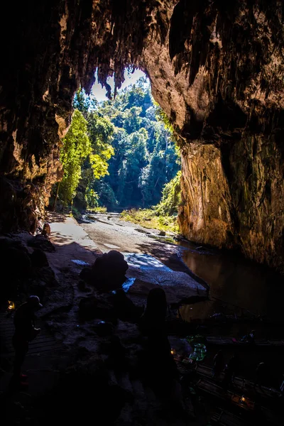 Cueva de Tham Lod cerca de Pai, en Mae Hong Son, Tailandia — Foto de Stock