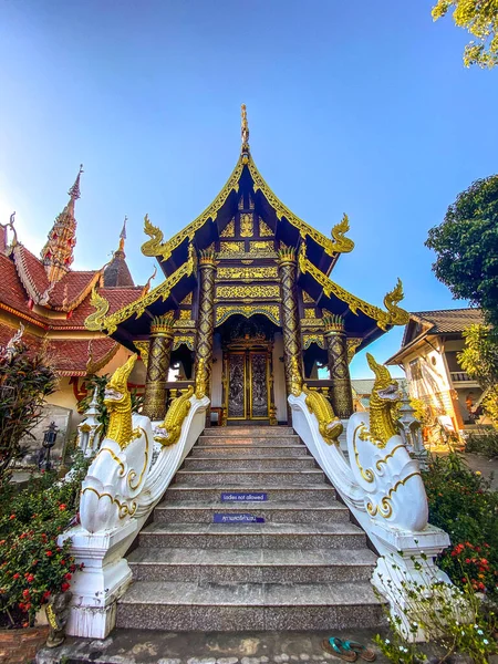 Templo em Mae Hong Son na Tailândia — Fotografia de Stock