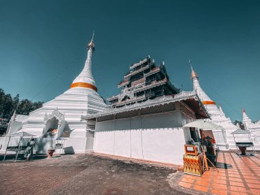 Wat Phrathat Doi Kongmu tapınağı Mae Hong Son, Tayland