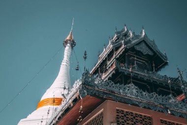 Wat Phrathat Doi Kongmu tapınağı Mae Hong Son, Tayland