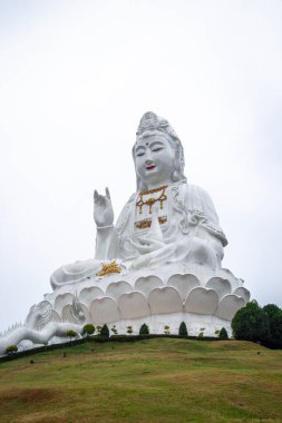 Beyaz Buda Wat Huay Pla Kang Tapınağı, Chiang Rai, Tayland