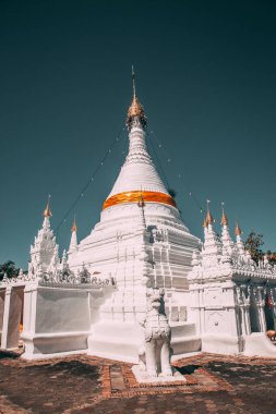 Wat Phrathat Doi Kongmu tapınağı Mae Hong Son, Tayland