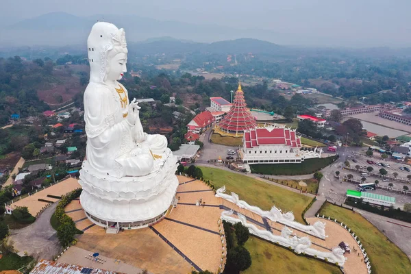 Beyaz Buda Wat Huay Pla Kang Tapınağı, Chiang Rai, Tayland