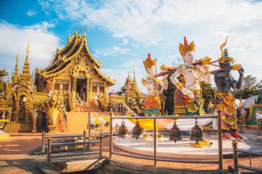 Wat Saeng Kaeo Phothiyan tapınağı Chiang Rai, Tayland