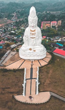 Beyaz Buda Wat Huay Pla Kang Tapınağı, Chiang Rai, Tayland