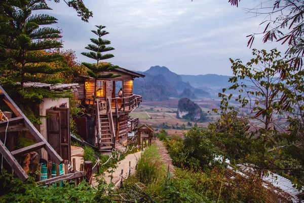 Doi Phu Lang Ka mágikus hegy Phayao, Thaiföld — Stock Fotó