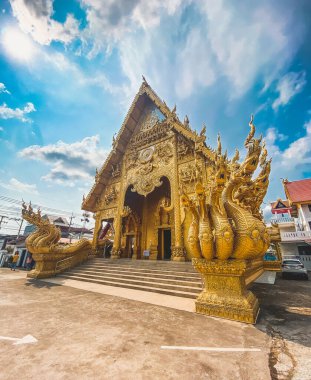 Nan ilindeki Wat Sri Panthon altın tapınağı, Tayland