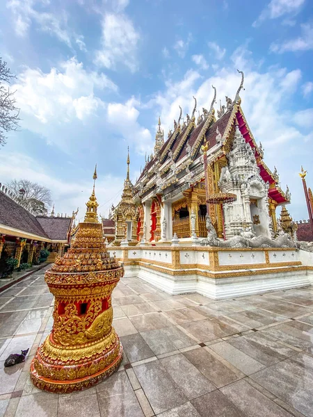 Phrae, Tayland 'daki Phat Phrae, Suthon Mongkhon Khiri tapınağı kompleksi