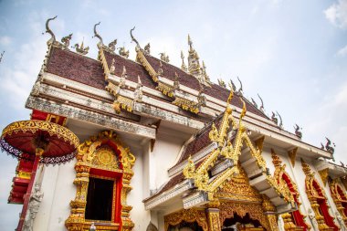 Phrae, Tayland 'daki Phat Phrae, Suthon Mongkhon Khiri tapınağı kompleksi