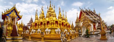 Wat Phrao Suthon Mongkhon Khiri tapınağı kompleksi Phrae, Tayland, Güney Doğu Asya
