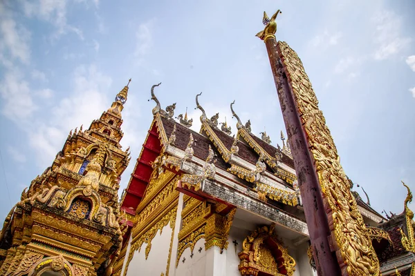 Phrae, Tayland 'daki Phat Phrae, Suthon Mongkhon Khiri tapınağı kompleksi