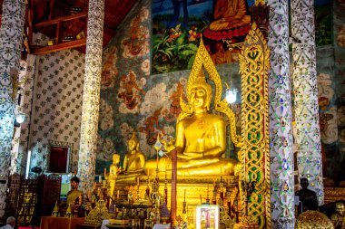 Wat Phrao Suthon Mongkhon Khiri tapınağı kompleksi Phrae, Tayland, Güney Doğu Asya