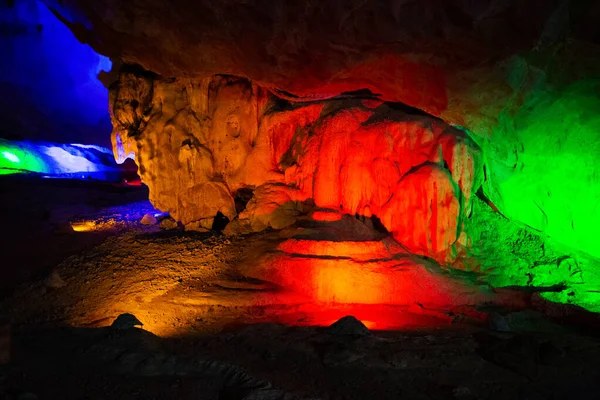 Tham Pha Nang Khoi Est Une Grotte Karstique Dans District — Photo