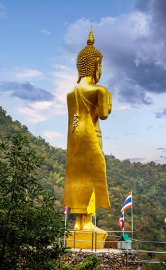 Altın Kaya Tapınağı veya Din Kwaen 'in Phrae, Tayland' daki Wat Phra