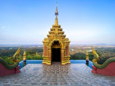 Wat Doi Prachan Mae Tha ya da Wat Phra Doi Phra Chan Lampang, Tayland
