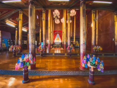 Wat Chom Sawan tapınağı Phrae, Tayland