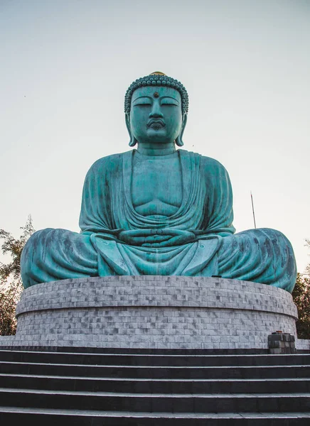 Wat Doi Prachan Mae Tha ya da Wat Phra Doi Phra Chan Lampang, Tayland