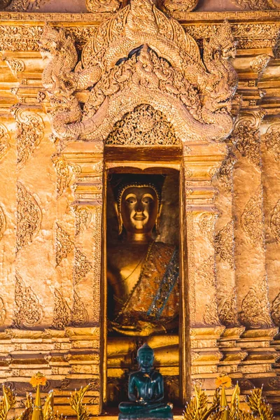 Wat Phra That Lampang Luang in Lampang in Lampang Province, Thailand. — стоковое фото