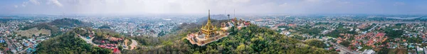 Aerial view of Wat Khiriwong temple on top of the mountain in Nakhon Sawan, Thailand — Φωτογραφία Αρχείου