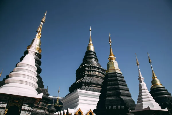 Wat Ban Den ya da Wat Banden tapınağı Mae Taeng bölgesinde, Chiang Mai, Tayland
