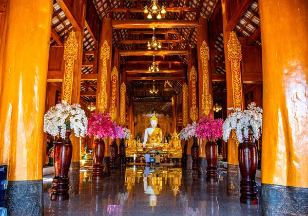 Wat Ban Den ya da Wat Banden tapınağı Mae Taeng bölgesinde, Chiang Mai, Tayland