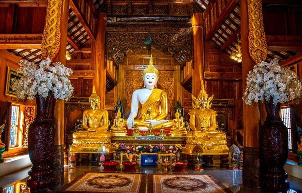 Wat Ban Den ya da Wat Banden tapınağı Mae Taeng bölgesinde, Chiang Mai, Tayland