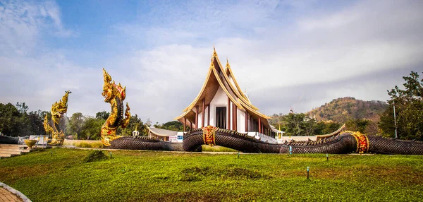 Wat Dhammayan chrám v Phetchabun, Thajsko — Stock fotografie