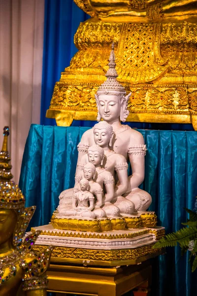 Wat Phrathat Pha Sorn Kaew, white buddha temple in Phetchabun, Thailand — стоковое фото