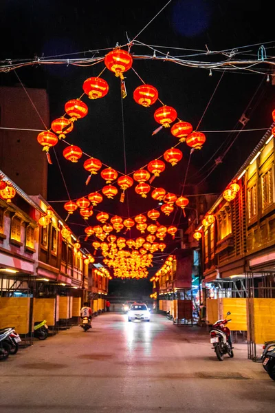 泰国Nakhon Sawan夜市的灯节 — 图库照片