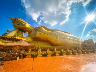 Wat Phra Prang Muni Sing Buri, Tayland