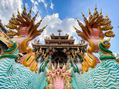 Chao Pho Nakharat Tapınağı ya da Chao Por Nakarat Chansen Çin tapınağı Nakhon Sawan, Tayland