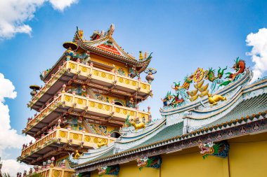 Chao Pho Nakharat Tapınağı ya da Chao Por Nakarat Chansen Çin tapınağı Nakhon Sawan, Tayland