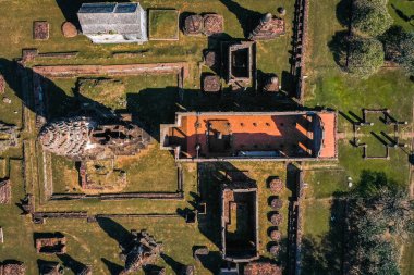 Wat phrasi rattana mahathat 'ın havadan görünüşü, Lopburi, Tayland' daki tapınak harabesi.