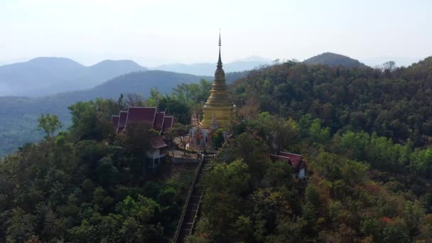 Wat Phra Phutthabat Tak Pha Templom Tetején Hegy Lamphun Thaiföld — Stock videók