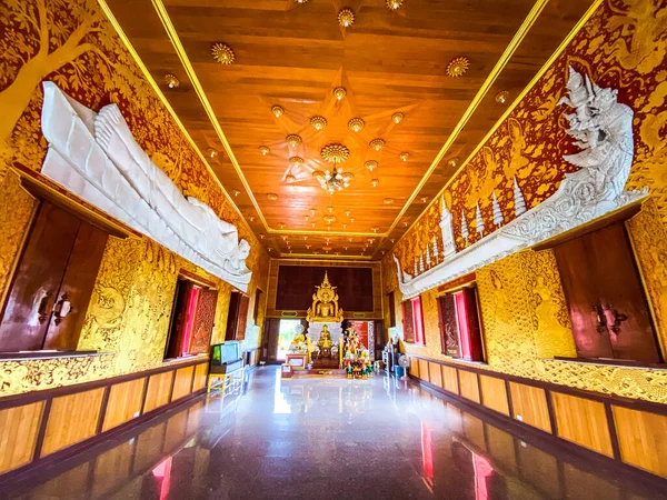 タイのPhetchaburiにあるWat Nok Pak Leボート寺院 高品質の写真 — ストック写真