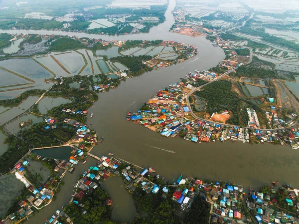 Luftaufnahme Einer Mündung Der Nähe Des Wat Pak Phetchaburi Thailand — Stockfoto
