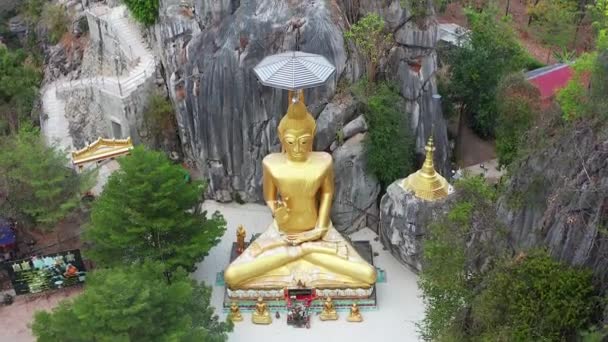 Champathong Cave Meditation Center Thum Jum Thong Priest Camp Site — Video Stock