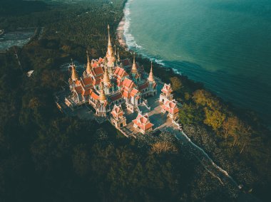 Phra Mahathat Chedi Phakdee Prakat tapınağı Prachuap Khiri Khan, Tayland, Güney Doğu Asya