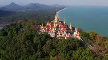 Phra Mahathat Chedi Phakdee Prakat tapınağı Prachuap Khiri Khan, Tayland, Güney Doğu Asya