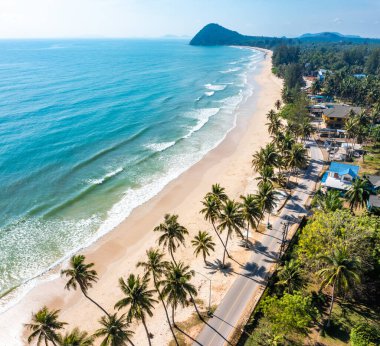Koşan Boğa Sahili veya Chumphon, Tayland 'da Şapka Thung Wua Laen, Güney Doğu Asya