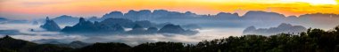 Chumphon, Tayland 'da Doi Tapang yakınlarında pirinç terasları.