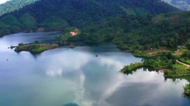 Ranong, Tayland 'daki Orange Beach su kulesi.