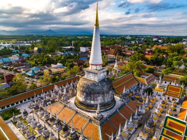 Aerial view of Wat Phra Mahathat Woramahawihan temple in Nakhon Si Thammarat, Thailand, south east asia