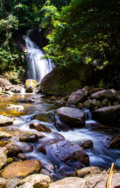 Dat Wasserfall Surat Thani Thailand Hochwertiges Foto — Stockfoto