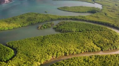 Samet Nangshe bakış açısı yağmur mevsiminde gün batımında, Phang Nga, Tayland, Güneydoğu Asya