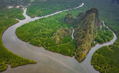 Phang Nga Körfezi 'nin havadan görünüşü, Tayland, Güney Doğu Asya