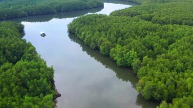 Phang Nga Körfezi 'nin havadan görünüşü, Tayland, Güney Doğu Asya