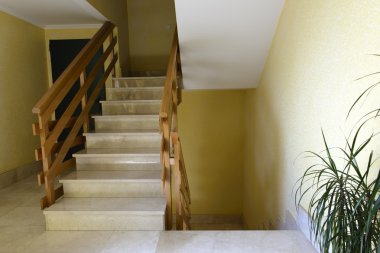 Açık apartmanı