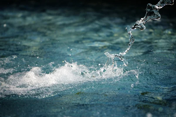 Salpicaduras de agua —  Fotos de Stock